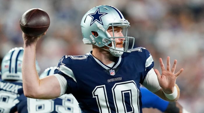 Dallas Cowboys quarterback Cooper Rush (10) throws against the New York Giants in the second half. The Giants fall to the Cowboys, 23-16, at MetLife Stadium on Monday, Sept. 26, 2022